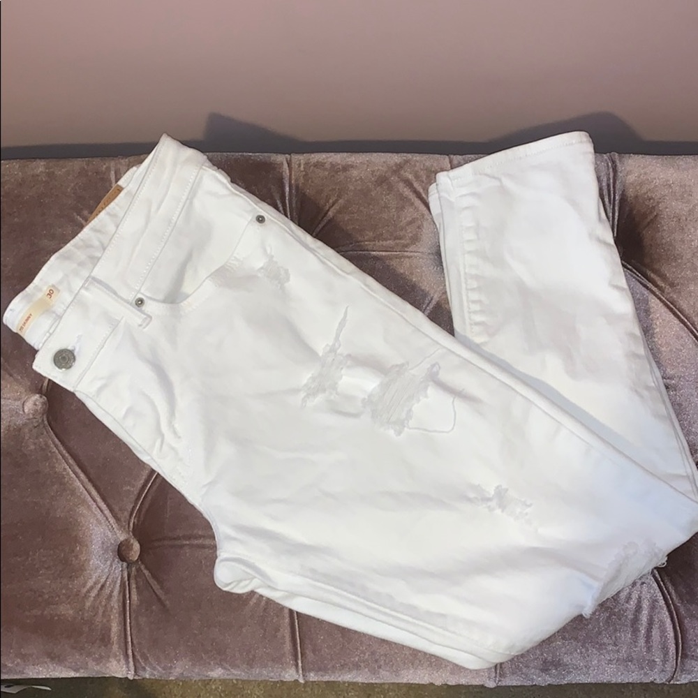 Levi’s White Jeans